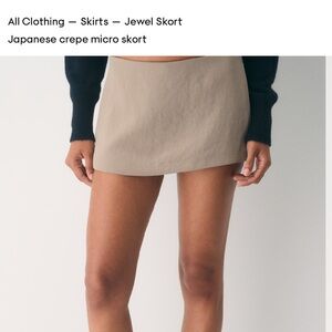 Japanese crepe micro skort jewel skirt sz 10 aritzia Nomad Taupe